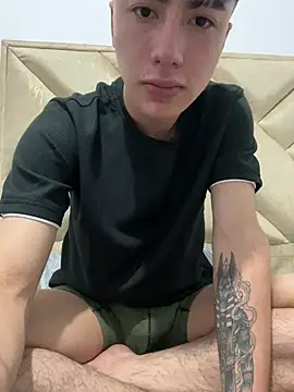 AlexanderCollman2 online show from February 4, 8:20 am