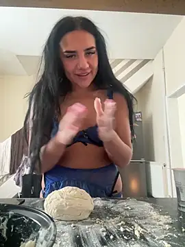 Snapshot of Nicole6421 chatting on February 23, 11:51 am Nicole6421 online show from February 23, 11:51 am