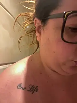 JasmineGlow7 online show from February 13, 4:03 pm