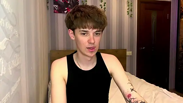 Sweet Dude online show from March 31, 7:14 pm