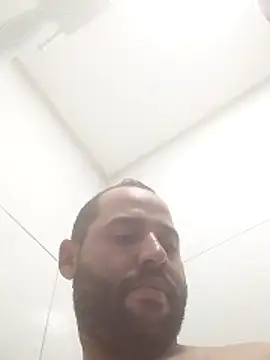 pau-de-ourod online show from April 17, 8:50 am