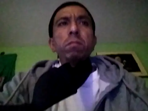 Snapshot of bigbooietx chatting on February 20, 4:42 am bigbooietx online show from February 20, 4:42 am