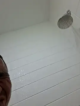 bigbooietx online show from April 16, 5:14 pm