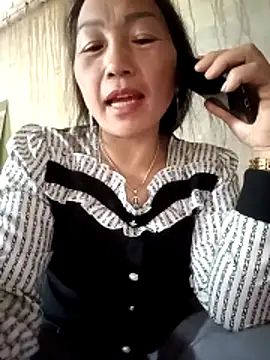 baby 112233 online show from April 3, 2:31 am