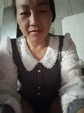 Snapshot of baby_112233 chatting on July 8, 11:48 am baby 112233 online show from July 8, 11:48 am