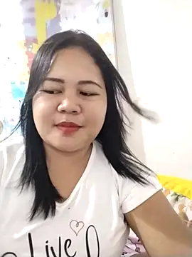 Snapshot of biggbooty15 chatting on February 11, 3:55 am biggbooty15 online show from February 11, 3:55 am