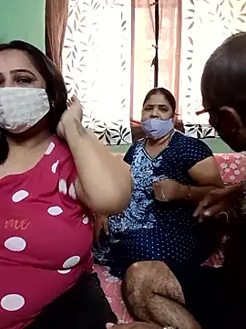 HoneyHush online show from March 20, 9:58 am