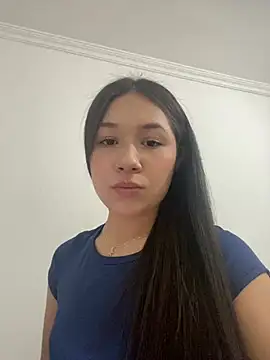 DULCE MARIA EF online show from February 14, 2:03 pm