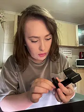 Snapshot of RussianBetty chatting on February 26, 7:13 pm RussianBetty online show from February 26, 7:13 pm