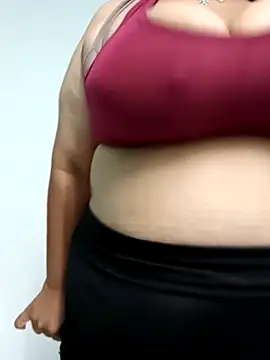 BustySexy Nataly online show from April 10, 5:28 pm