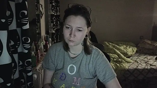 Snapshot of Ozalin_ chatting on February 22, 5:00 pm Ozalin online show from February 22, 5:00 pm