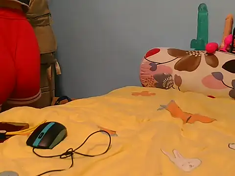 Snapshot of Yummyamasha chatting on March 3, 2:01 pm Yummyamasha online show from March 3, 2:01 pm