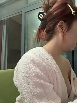 Snapshot of Rabbit-15 chatting on February 12, 2:12 pm Rabbit-15 online show from February 12, 2:12 pm