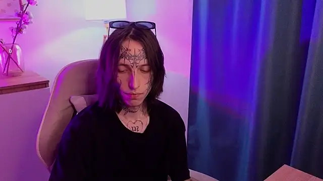 swagamee online show from April 16, 3:02 pm