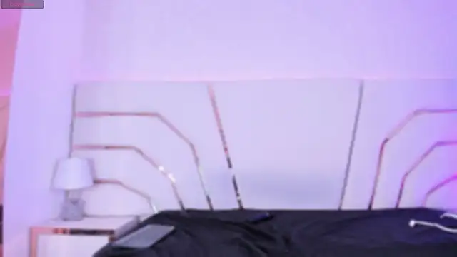 Snapshot of bela_palmer chatting on February 8, 3:43 am bela palmer online show from February 8, 3:43 am