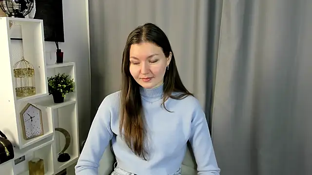 TobiMillinor online show from February 5, 9:36 am