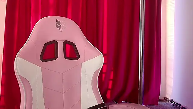 LunaAllure online show from February 27, 3:12 pm