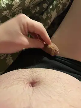 twankletoes1234 online show from February 20, 10:43 pm