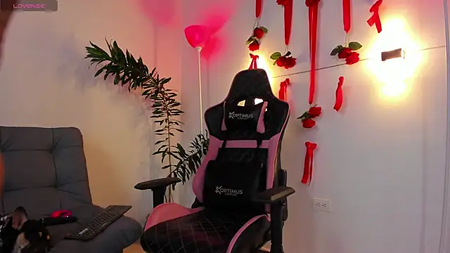 gaby cartter online show from February 10, 7:40 pm