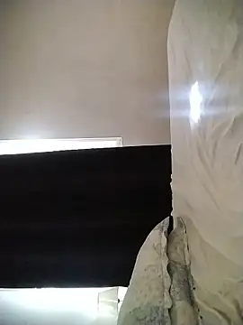 Perrita Culona online show from February 9, 2:10 pm