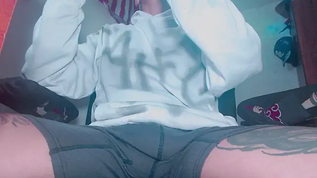 theskateboy online show from March 13, 6:31 am