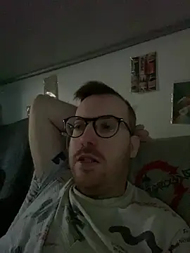 io1Elian online show from March 31, 3:01 pm