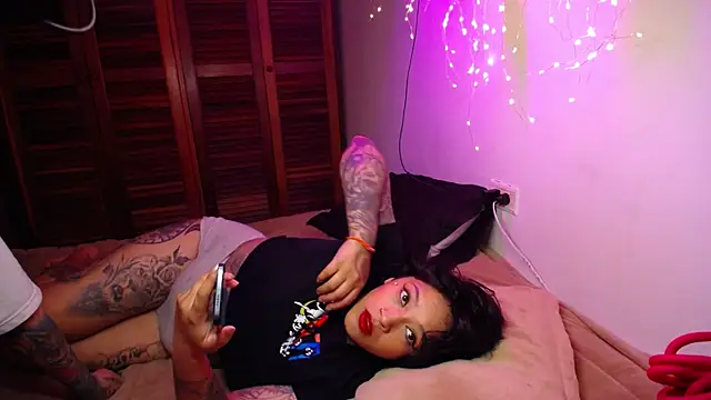 SoftSin1 online show from April 2, 11:41 am