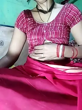 Snapshot of Royal_hotti0011 chatting on May 12, 7:49 am Royal hotti0011 online show from May 12, 7:49 am