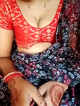 Snapshot of Royal_hotti0011 chatting on May 17, 8:34 am Royal hotti0011 online show from May 17, 8:34 am