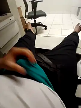 Snapshot of Taboada20 chatting on February 26, 8:41 pm Taboada20 online show from February 26, 8:41 pm