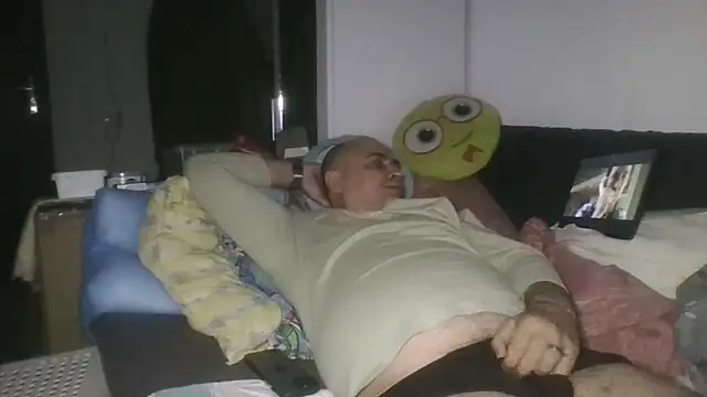 Snapshot of vitalik66679 chatting on February 23, 6:38 pm vitalik66679 online show from February 23, 6:38 pm