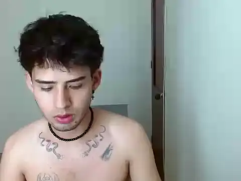 mike smith03 online show from April 17, 3:59 pm