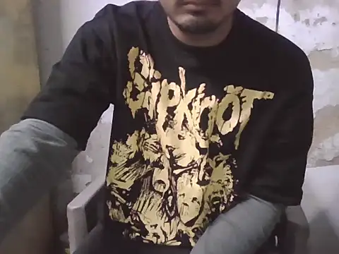 Snapshot of Pace9 chatting on February 1, 6:50 pm Pace9 online show from February 1, 6:50 pm