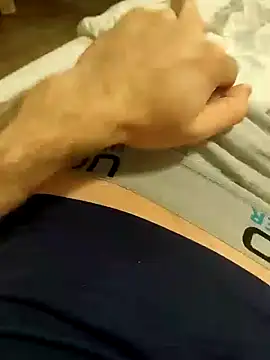 bansjjsjxb online show from February 19, 7:37 am