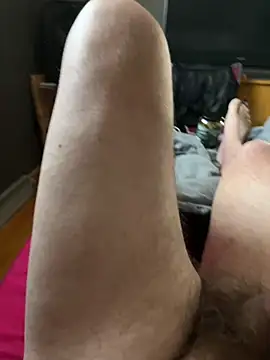 Skippy2420 online show from February 9, 7:18 pm