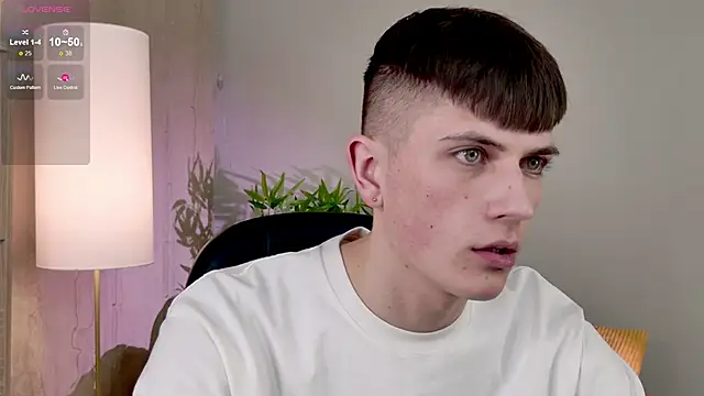 Snapshot of Rony_Joy chatting on February 24, 9:13 pm Rony Joy online show from February 24, 9:13 pm