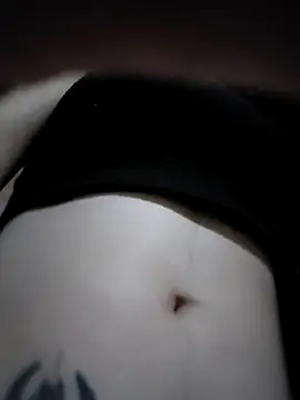 Snapshot of lachiki_plus chatting on February 7, 10:41 am lachiki plus online show from February 7, 10:41 am