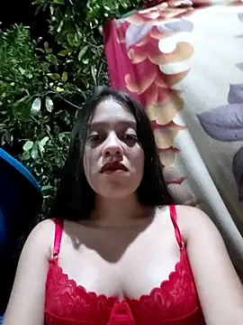 Snapshot of lachiki_plus chatting on February 20, 10:05 am lachiki plus online show from February 20, 10:05 am