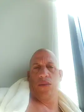 Snapshot of superhotpapi chatting on February 11, 6:02 pm superhotpapi online show from February 11, 6:02 pm