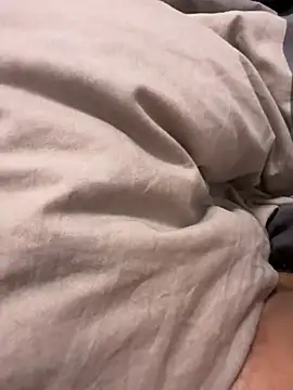 sexboy20020 online show from February 12, 11:22 pm