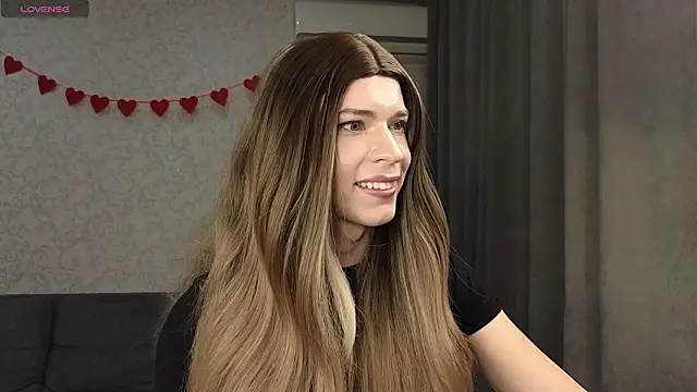 Snapshot of Anna_inHear chatting on February 22, 6:06 pm Anna inHear online show from February 22, 6:06 pm