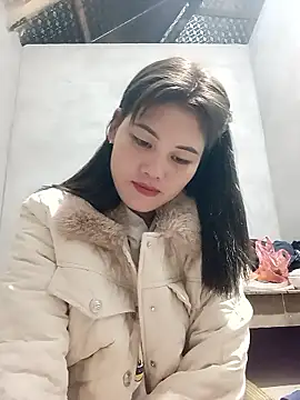 Snapshot of Anna_516 chatting on February 5, 1:43 am Anna 516 online show from February 5, 1:43 am