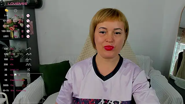 MaryClars online show from June 2, 7:10 am
