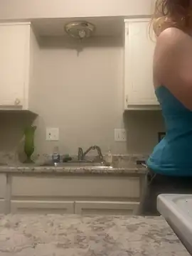 flowergirl88 online show from February 6, 1:10 am