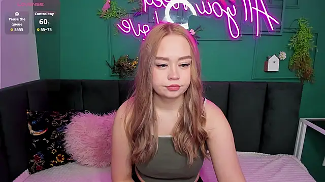 BellaAiry online show from March 23, 1:31 am