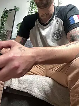 Piratee666 online show from March 12, 12:22 pm