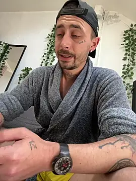 Piratee666 online show from April 23, 7:41 am