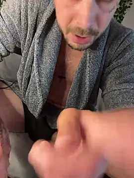 Piratee666 online show from May 11, 7:25 am