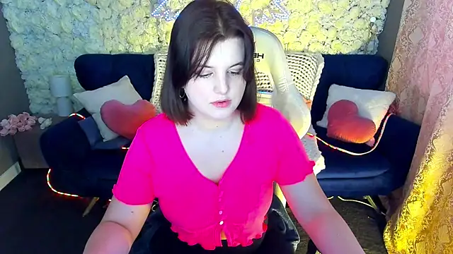 KristiFoxy online show from March 23, 6:17 am