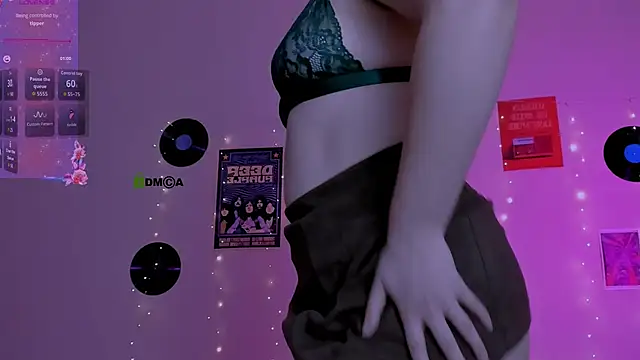 Snapshot of kora_cosmo chatting on February 24, 3:10 pm kora cosmo online show from February 24, 3:10 pm